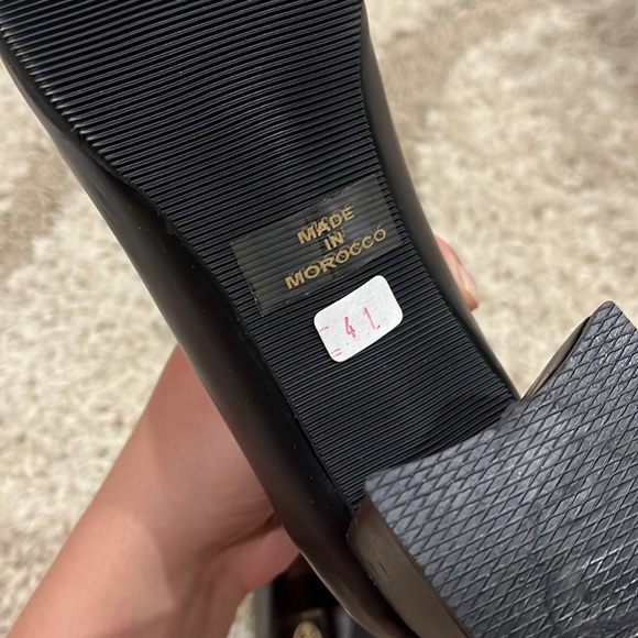 Vintage New Mary Jane Pumps - Picture 5 of 7